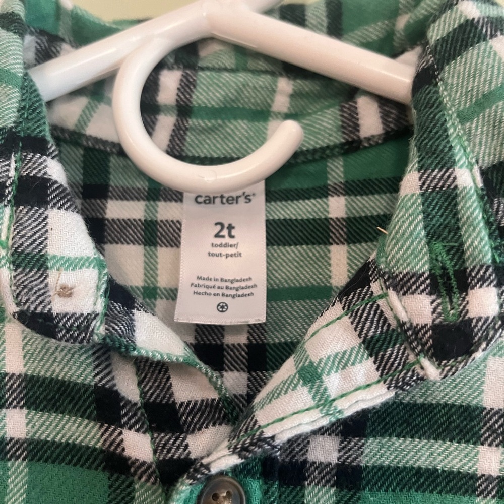Button up flannel - Picture 3 of 3